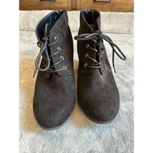 Women's Arizona Lawrence wedge booties